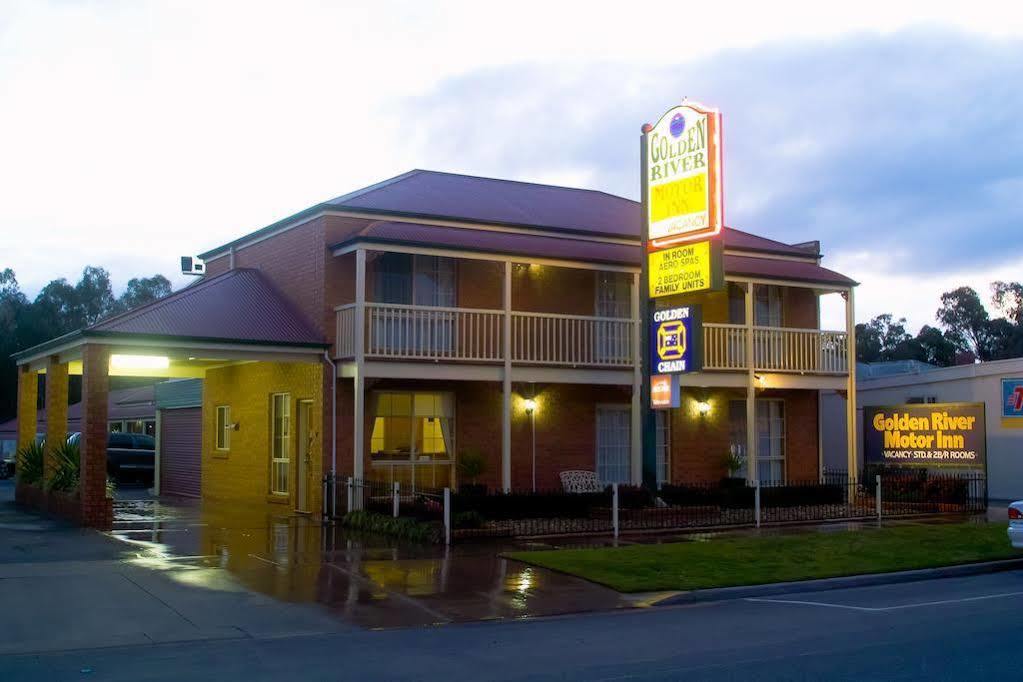Golden River Motor Inn Моама Екстериор снимка